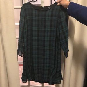 Plaid swing dress flare at bottom